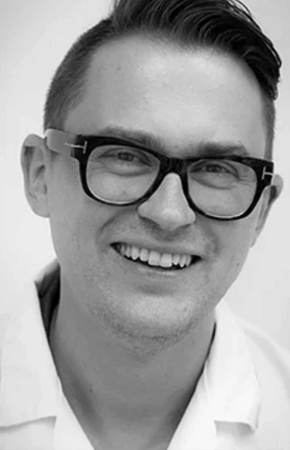 Rytis Ziedas – Ex Dentista