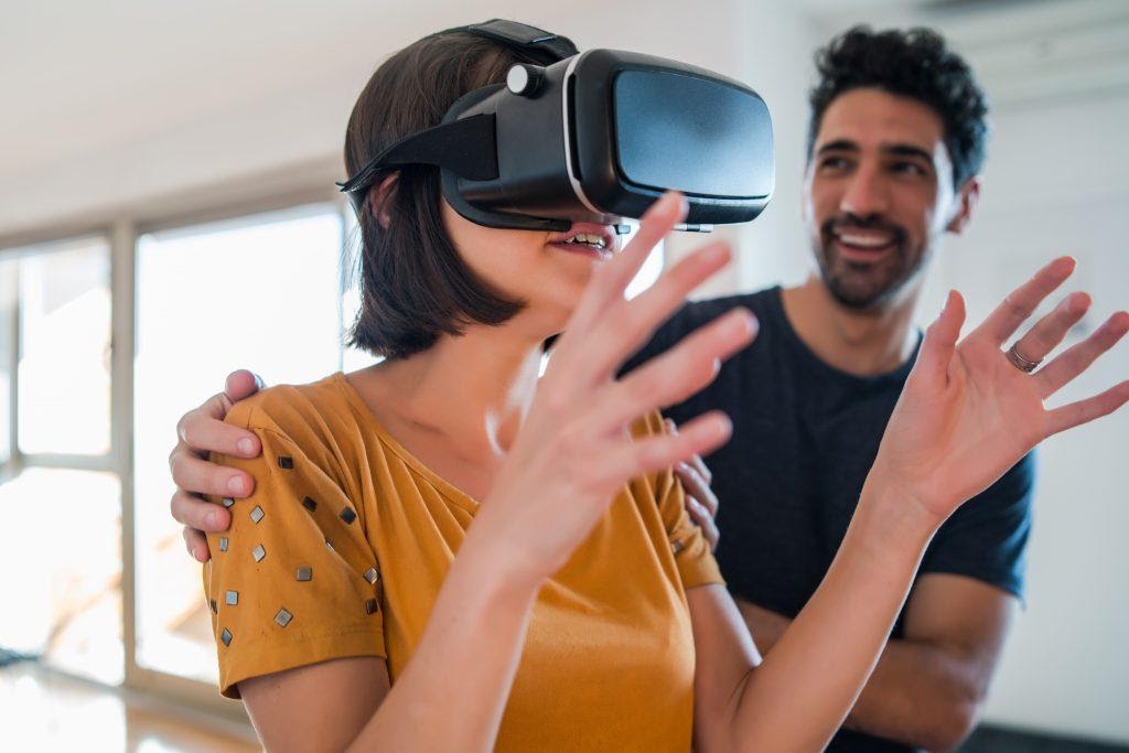 A person using VR goggles.