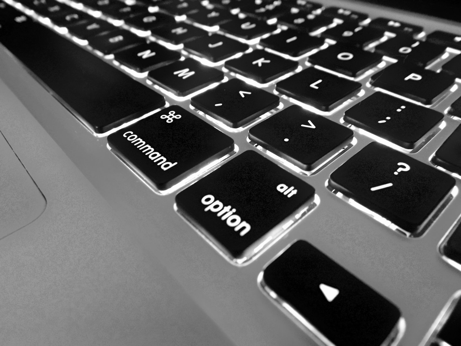 iWorm: Apple and Reddit fix the bug controlling thousands Mac computers