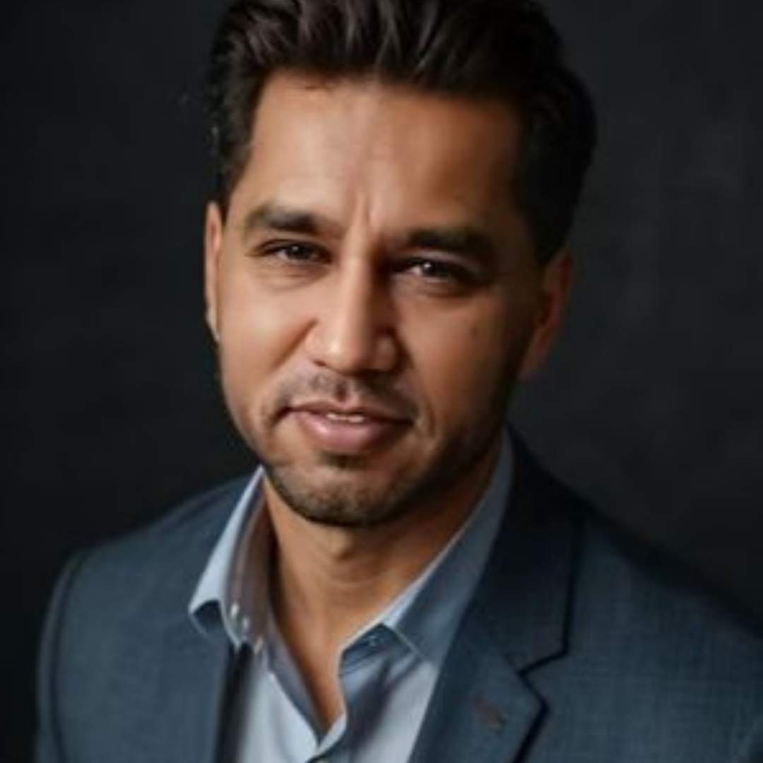 Dennis-Singh-loan-officer.jpg