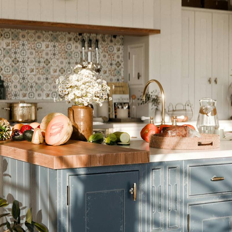 high-end-country-kitchen.jpg