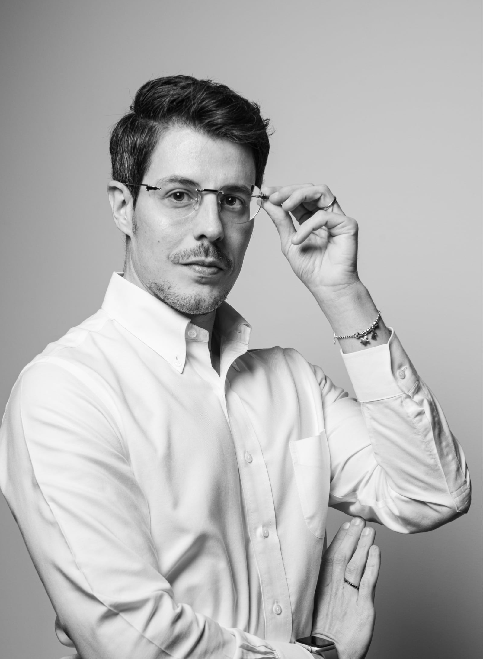 Ritratto professionale di Marvin Maurizio Micheli.