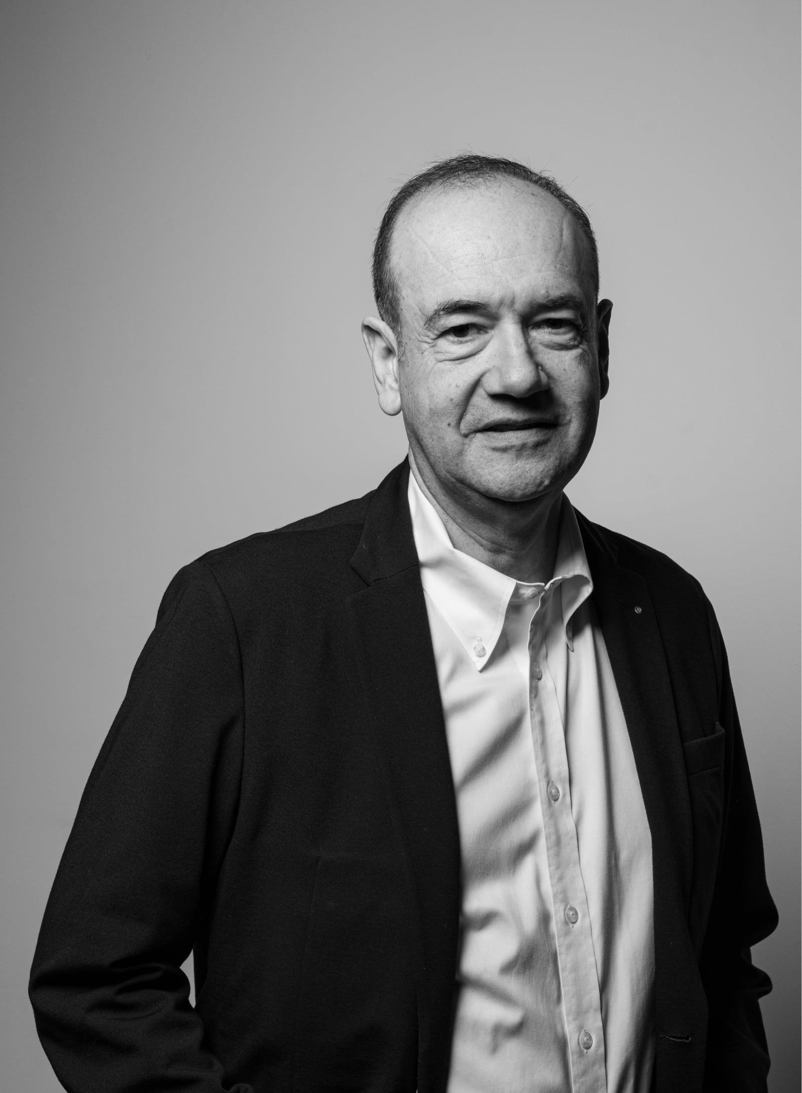 Ritratto professionale di Alessandro Malerba.