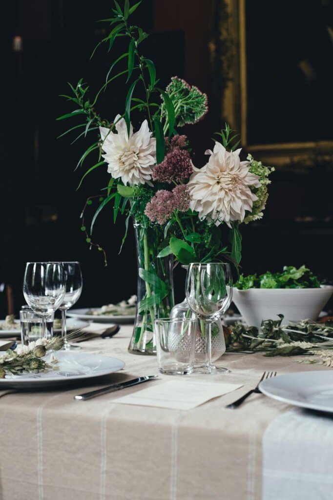 how to boost sales in a restaurant