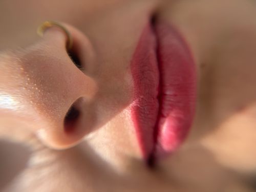 Temporary lip artistry gallery placeholder