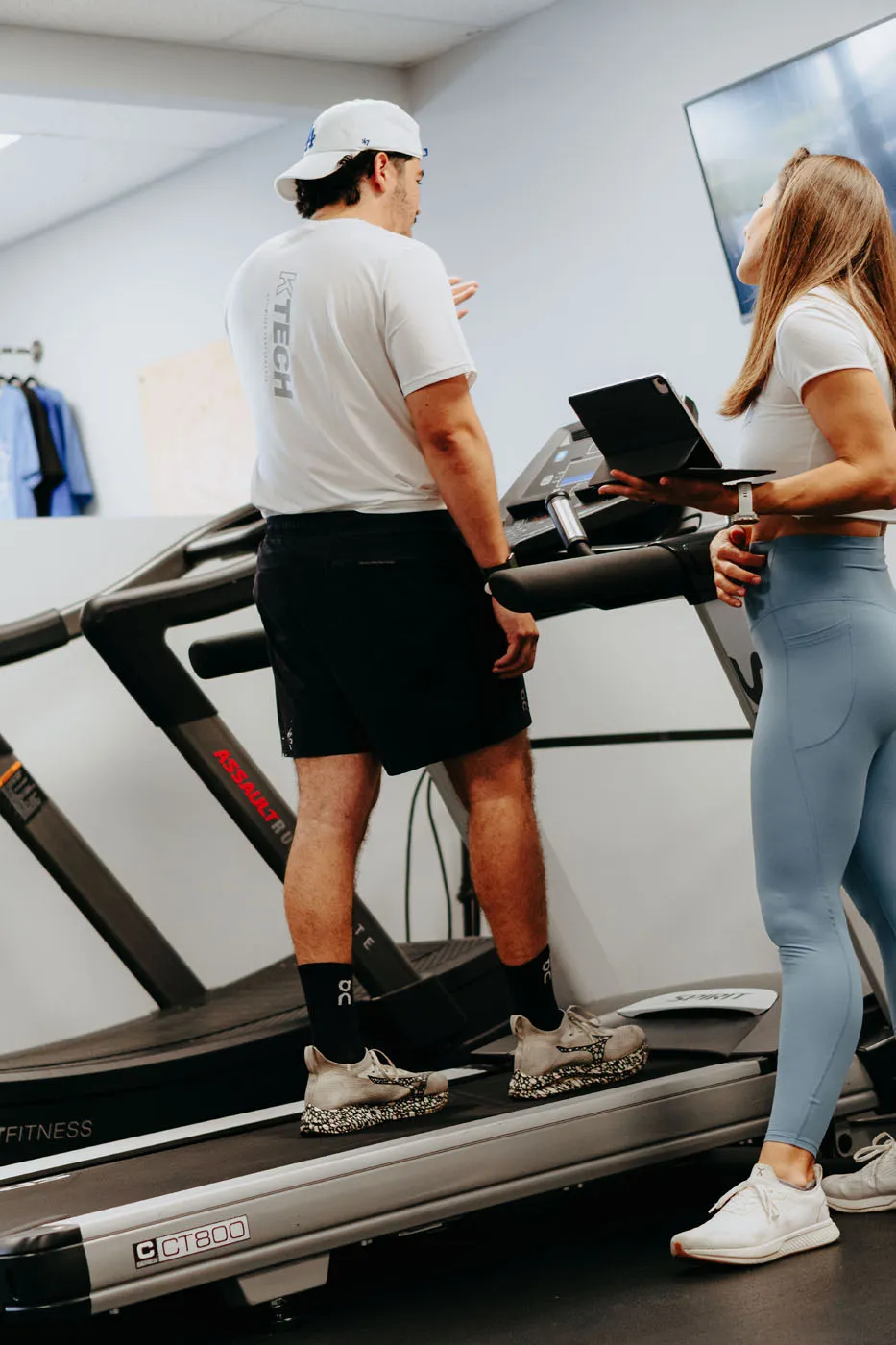 Gait analysis on a treadmill during physical therapy
