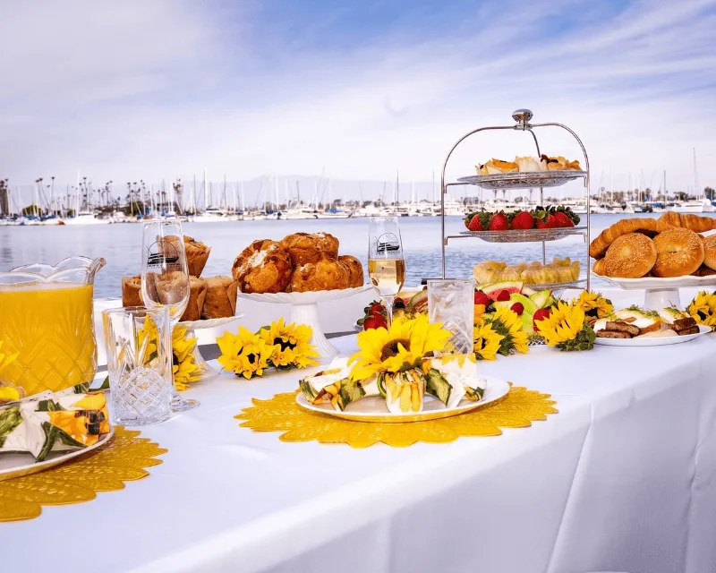 4-Hour Breakwater Brunch Cruise