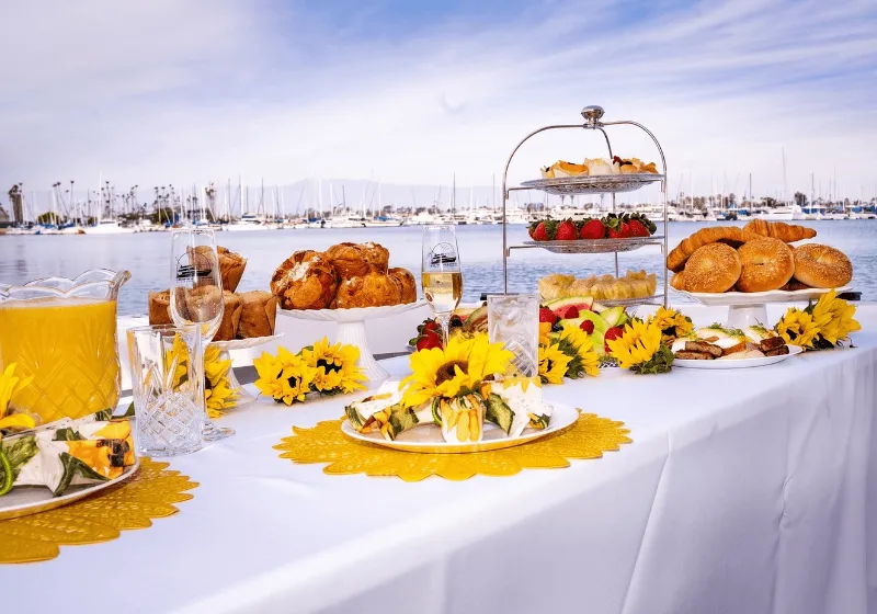 4-Hour breakwater brunch cruise