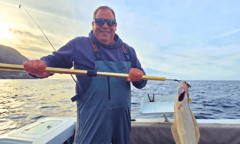 Deep sea fishing charter