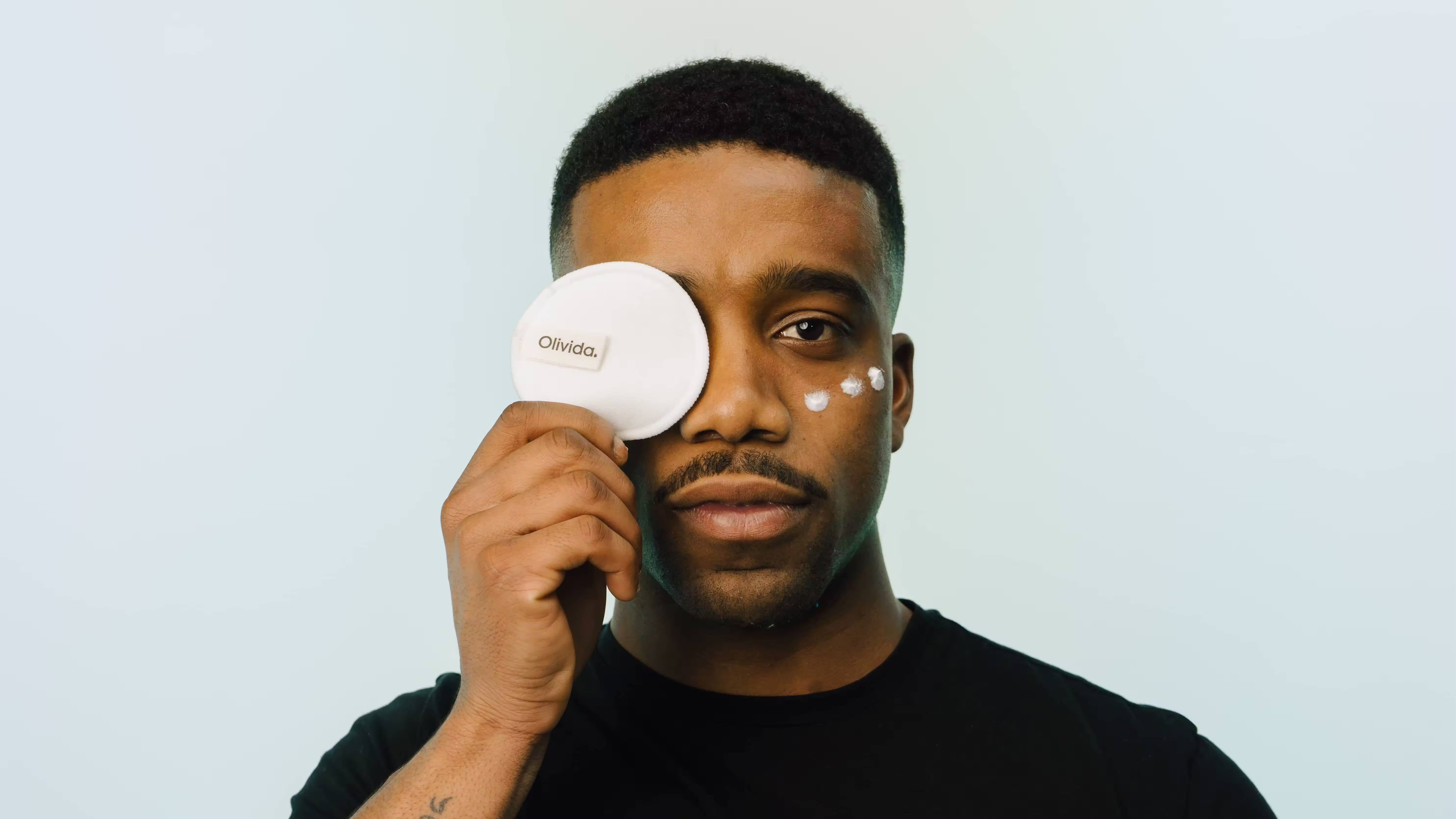 Olivida Skincare male model — case study banner