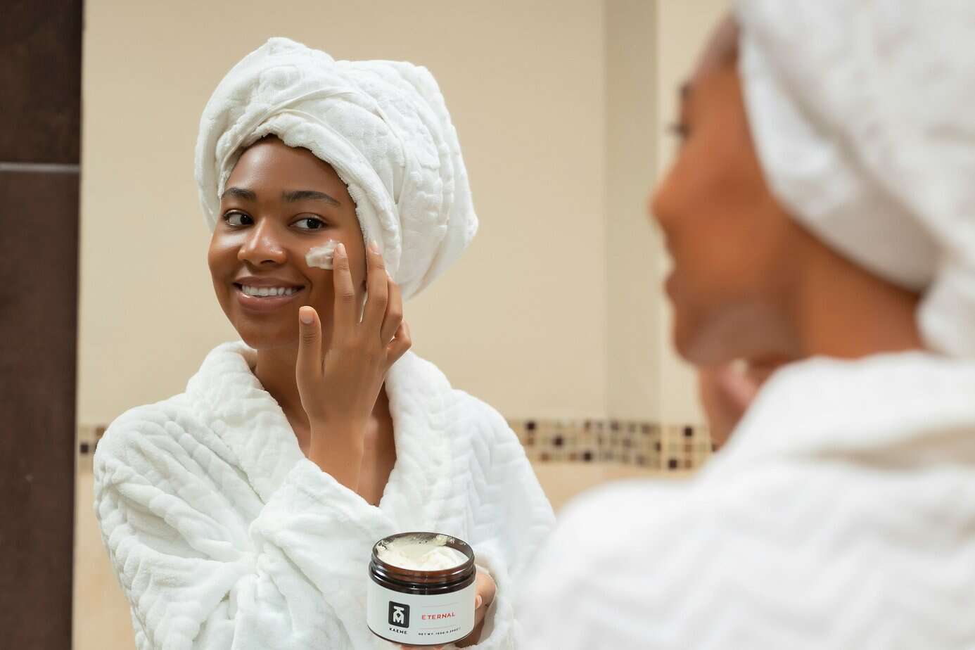 How to Find Skincare Influencers in 15 Minutes (Using AI)