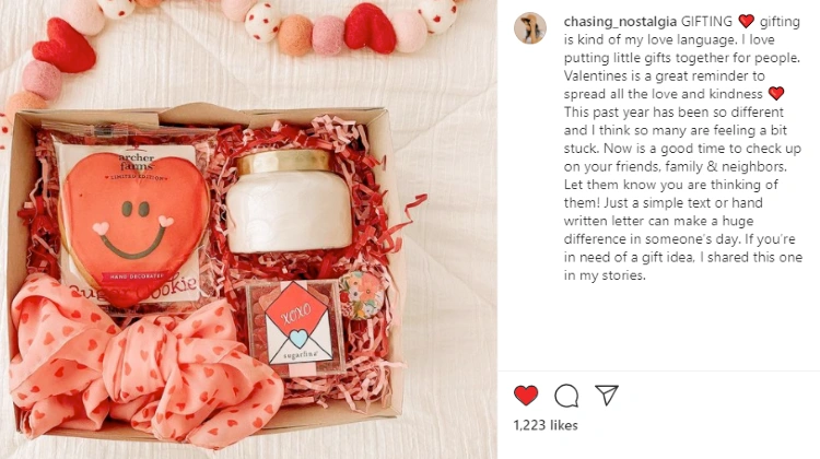 Valentines day gift set by Chasing Nostalgia | Content ideas for influencers
