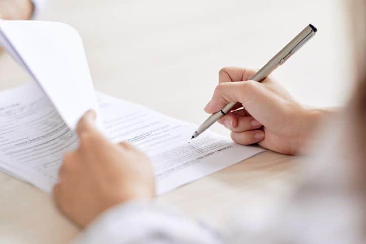 signing influencer agreement