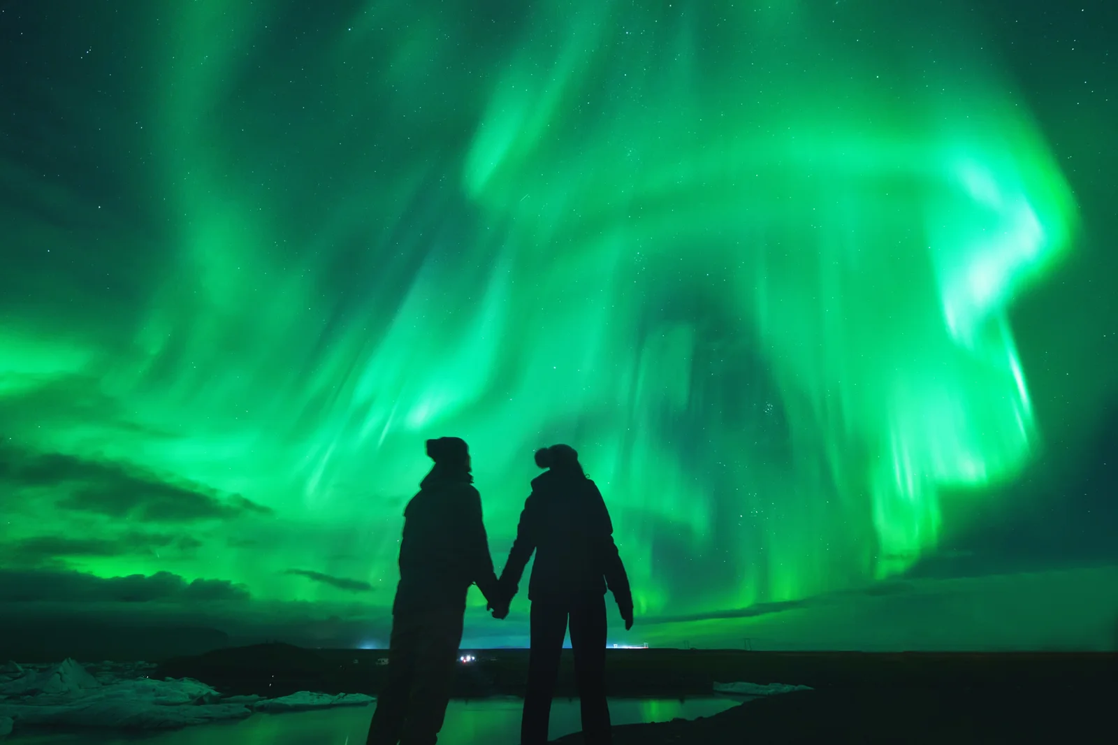 5-Day Northern Lights Hunt & Glacier Lagoon Tour