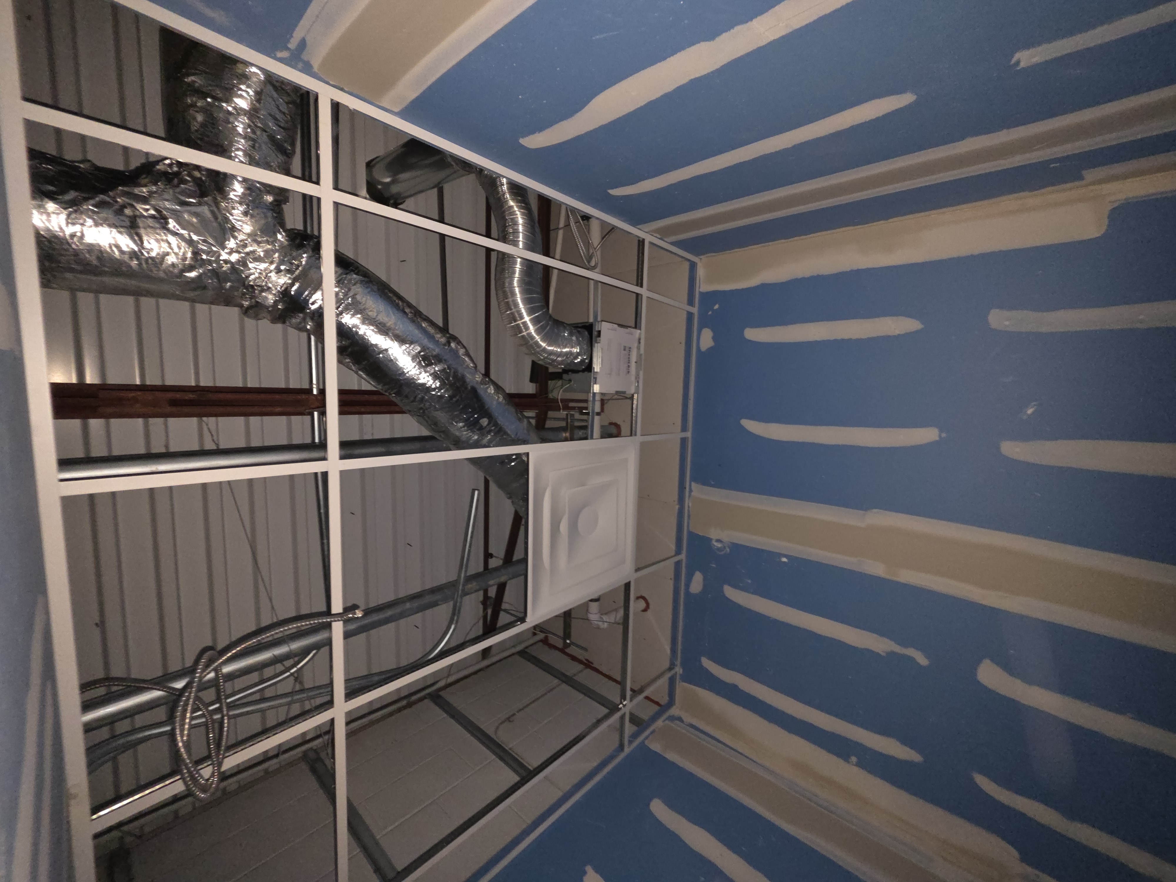 New construction ductwork installation
