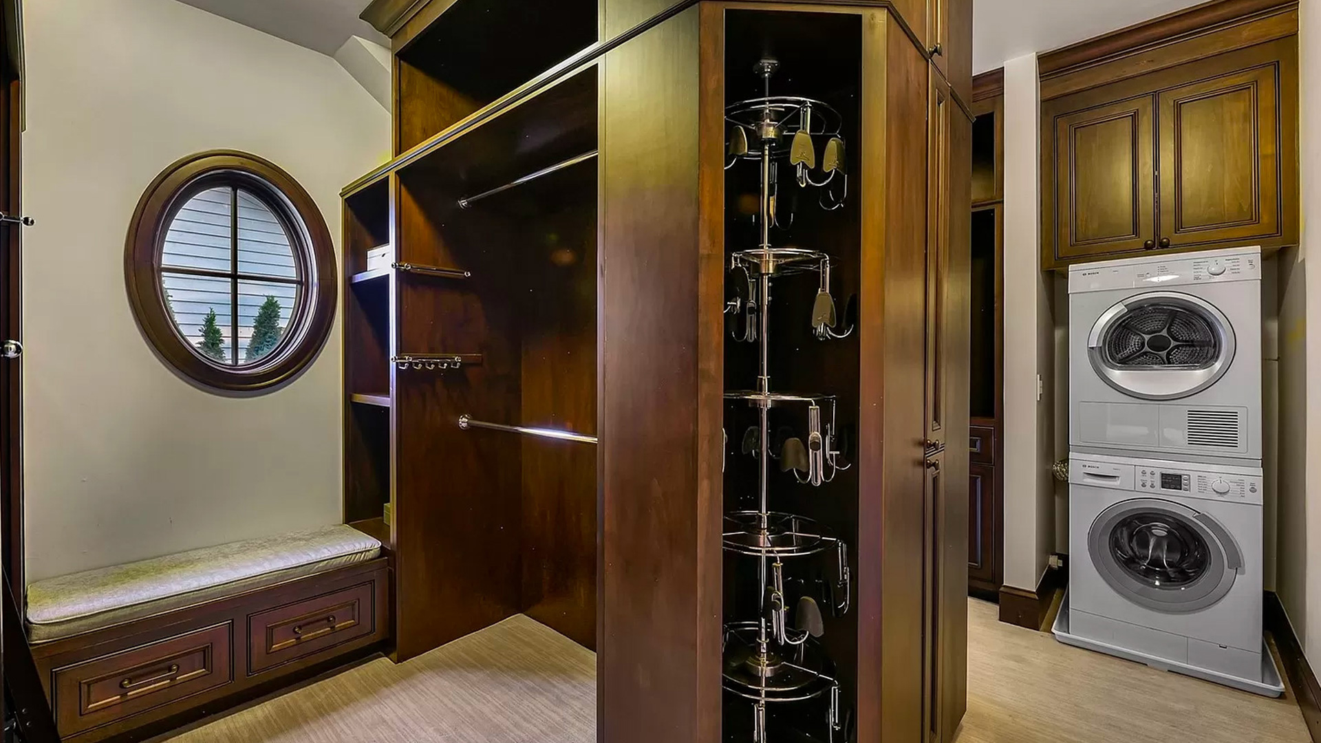 walk in closet fabrication millwork and framing - with washer and dryer and details