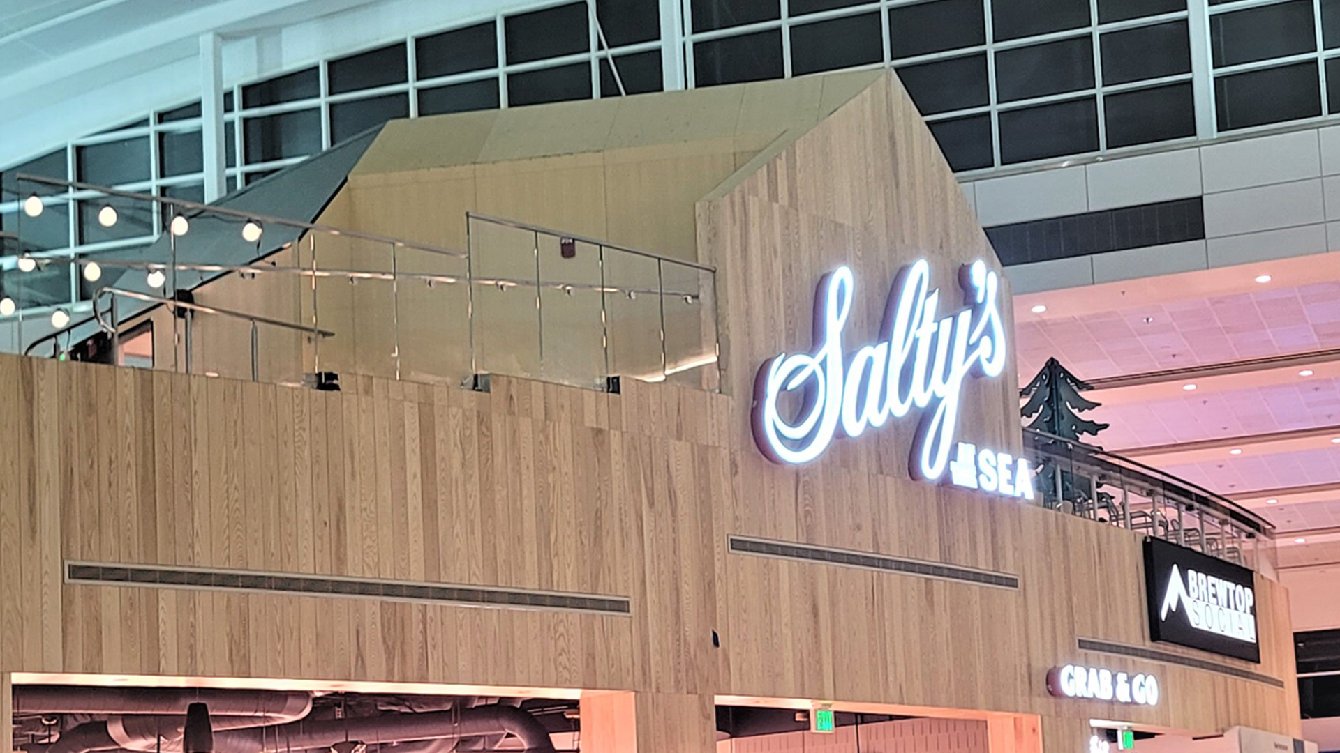 saltys resaturant in seatac airport fabricated and installed by burke gibson llc