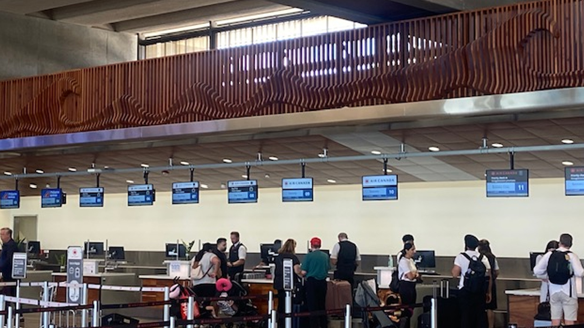 check-in ticket counters fabricated and installed by burke gibson llc