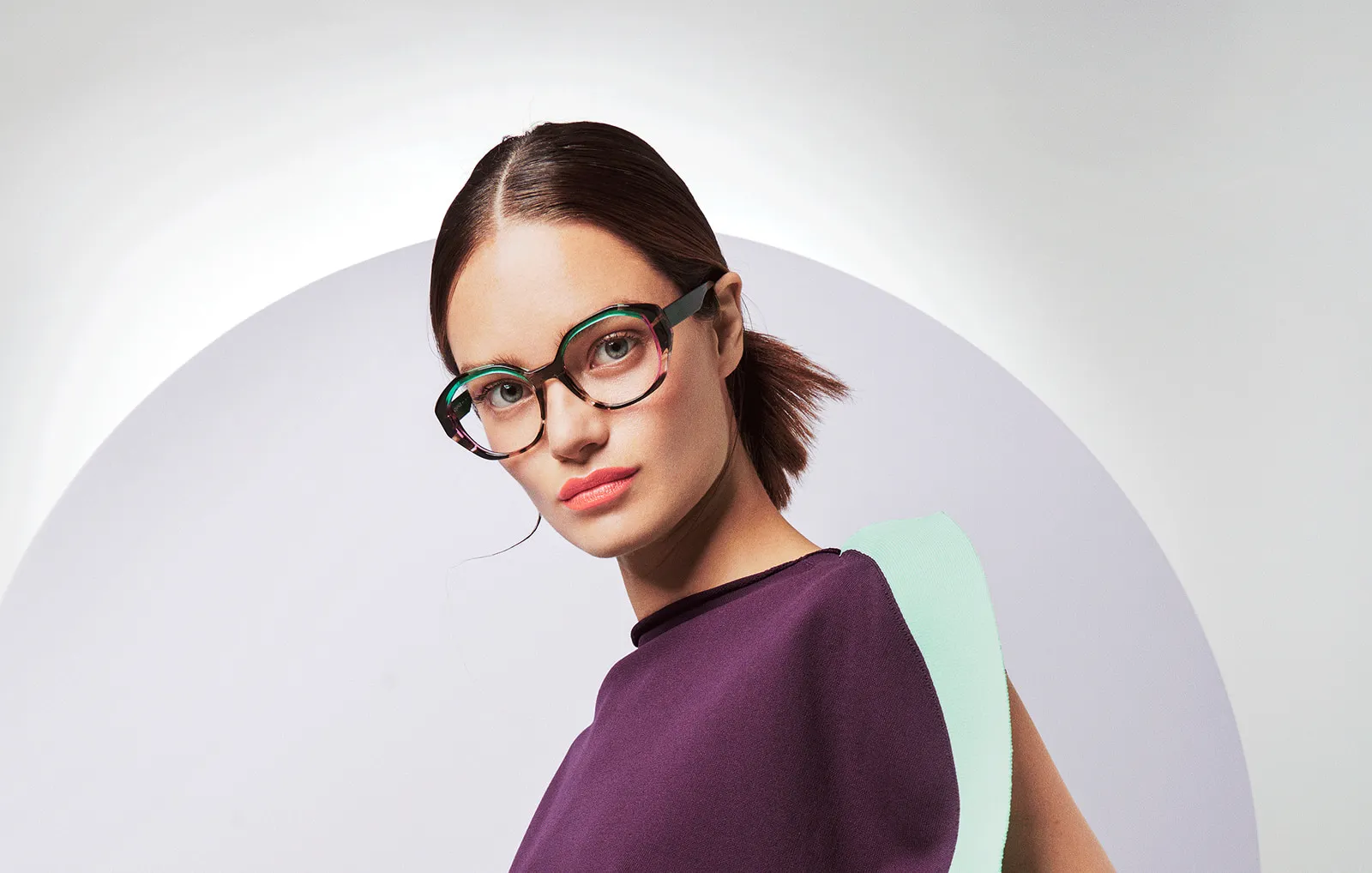 Portrait of a woman wearing designer glasses