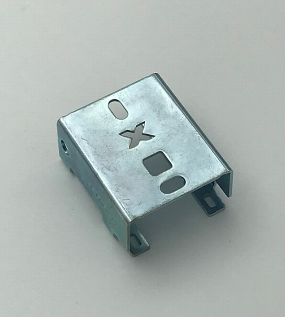 X10 Mini Wandkonsole verzinkt mit 4 Laschen