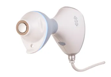BTL EMTONE-applikator i vitt med blå detaljer, designad för samtidig leverans av radiofrekvens och tryckenergi (celluliter).
