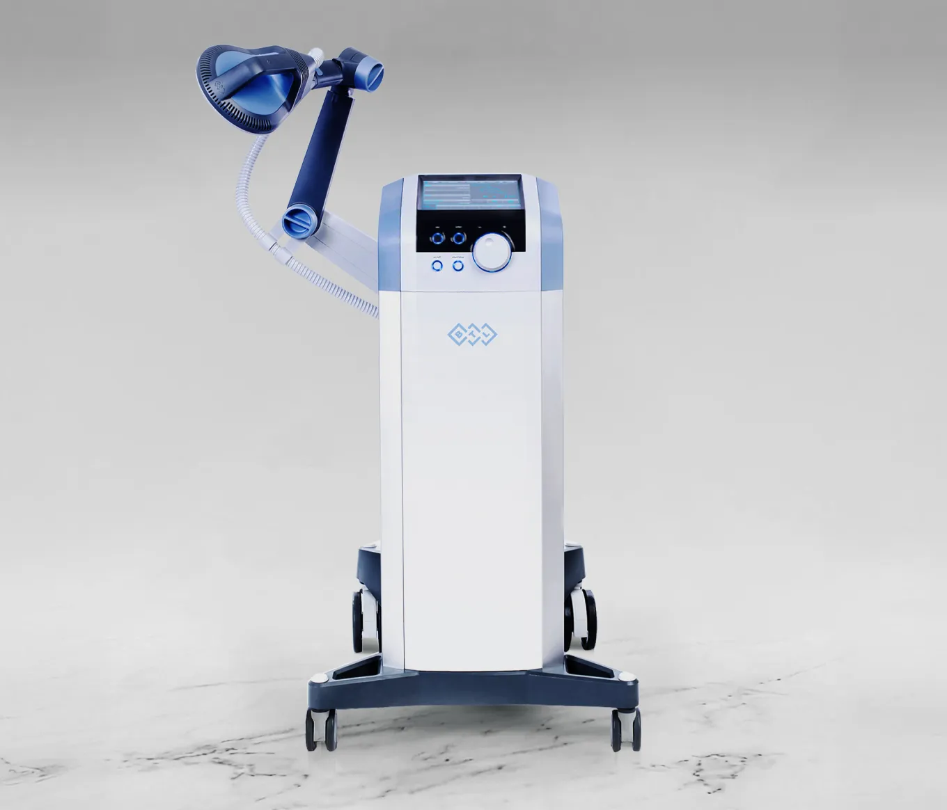 BTL Super Inductive System behandlingsenhet med applicerare monterad på behandlingsvagn.