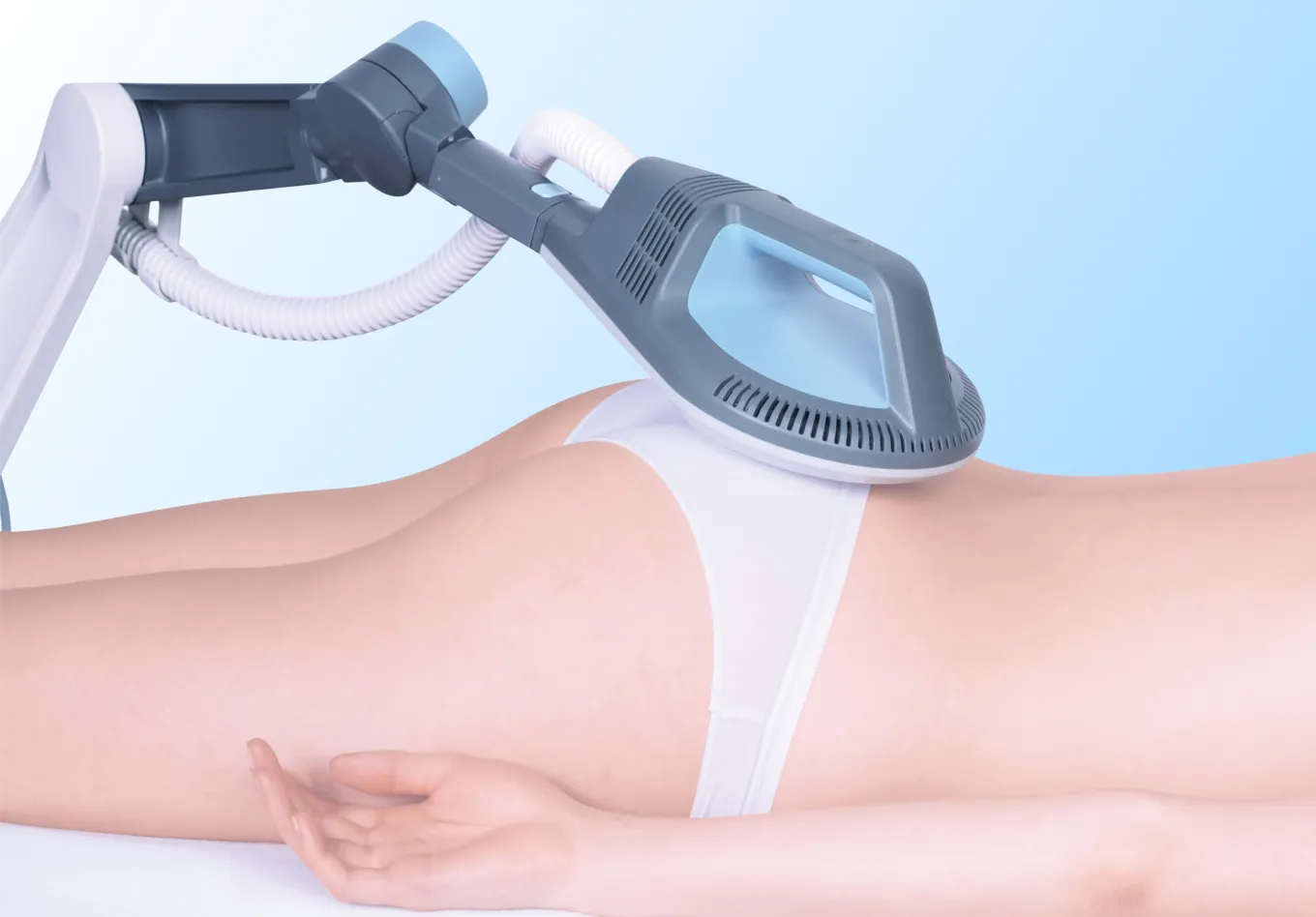 BTL Super Inductive System använder elektromagnetisk terapi för att applicera högintensiv pulserad stimulering på patientens