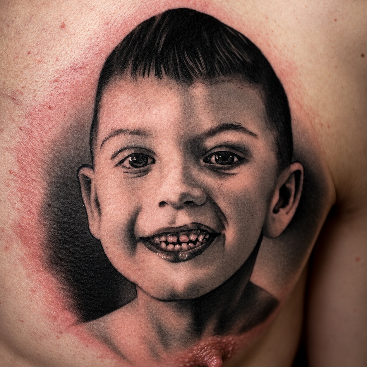 Tatouage de portrait — vue principale