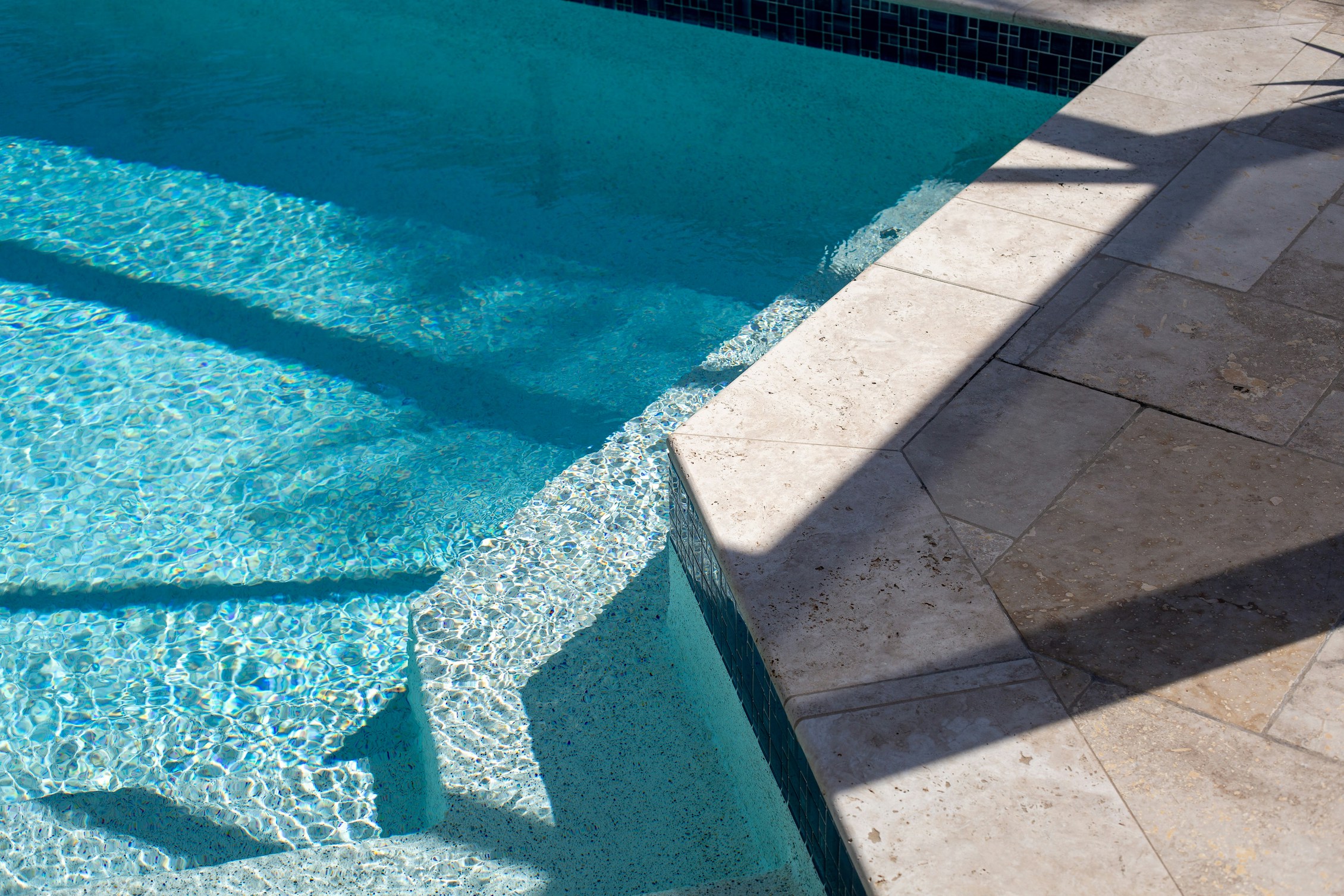 professional pool builder in Belle River