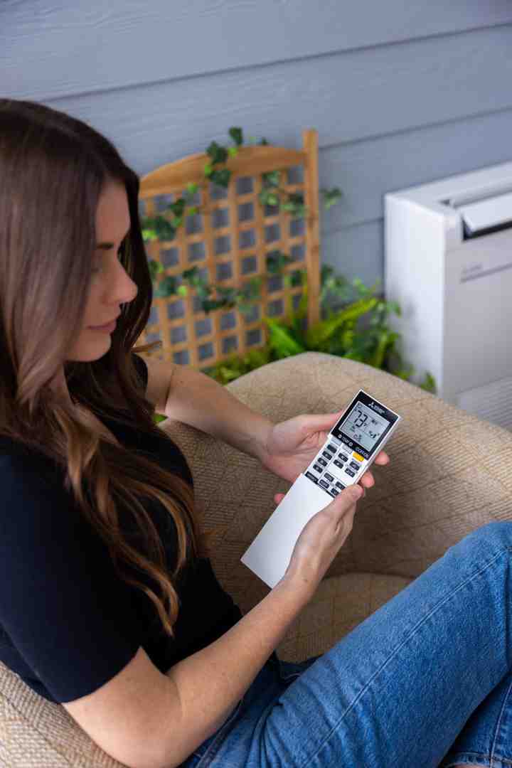 Smart thermostat controlling energy efficient air conditioning system - air conditioning installation salt lake city ut
