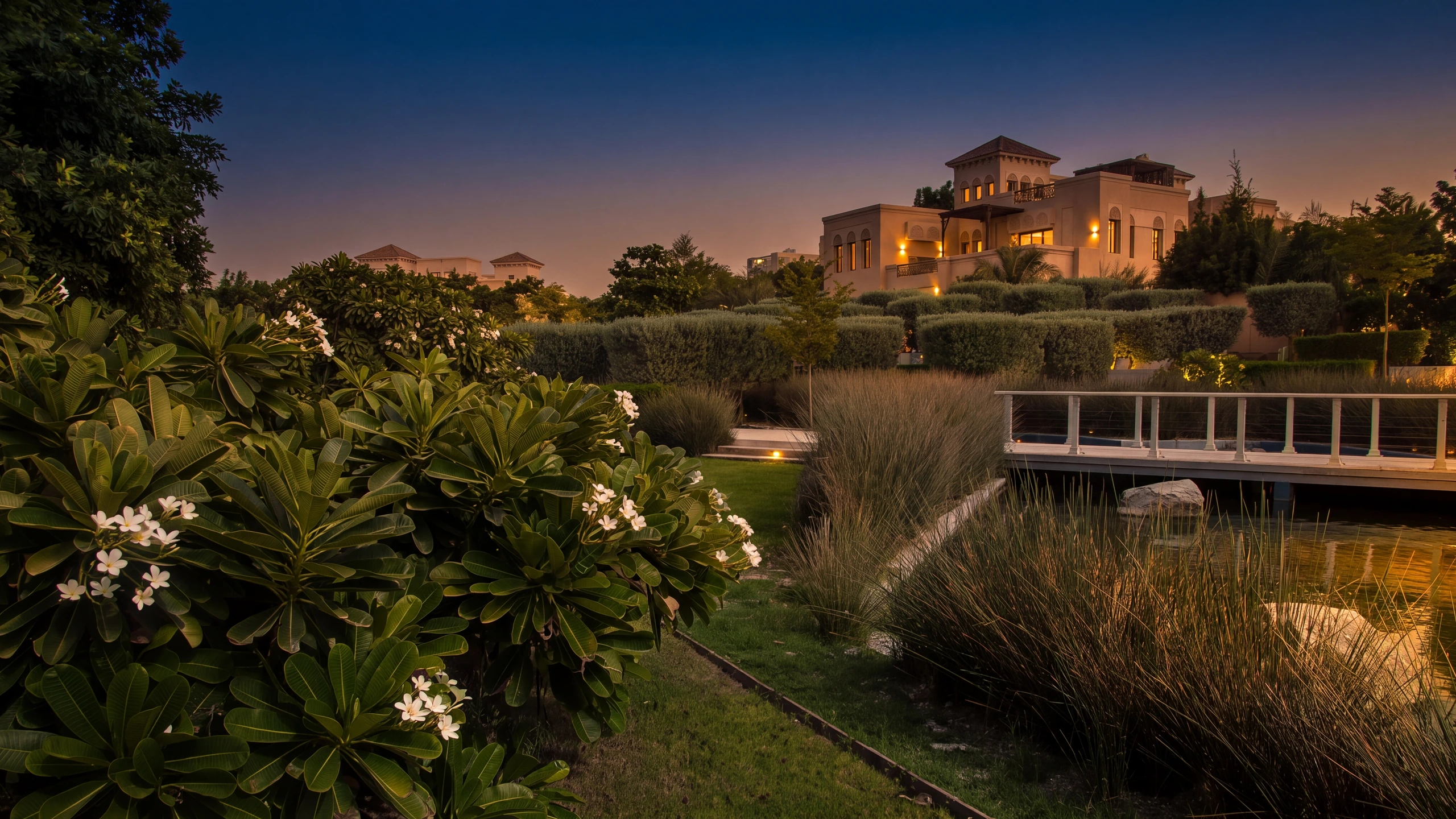 A garden villa at Al Barari, planting to the boundary