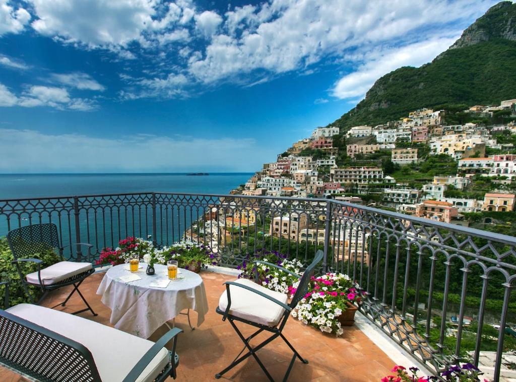 Luxury Leisure Travel