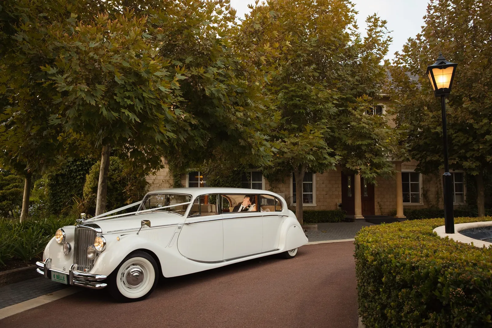 7-seater Jaguar Mark V limousine, Perth