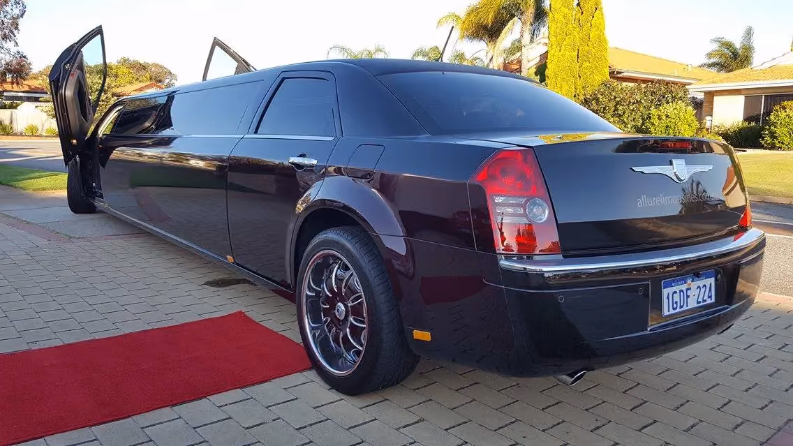 Chrysler stretch limousine, Perth limo hire