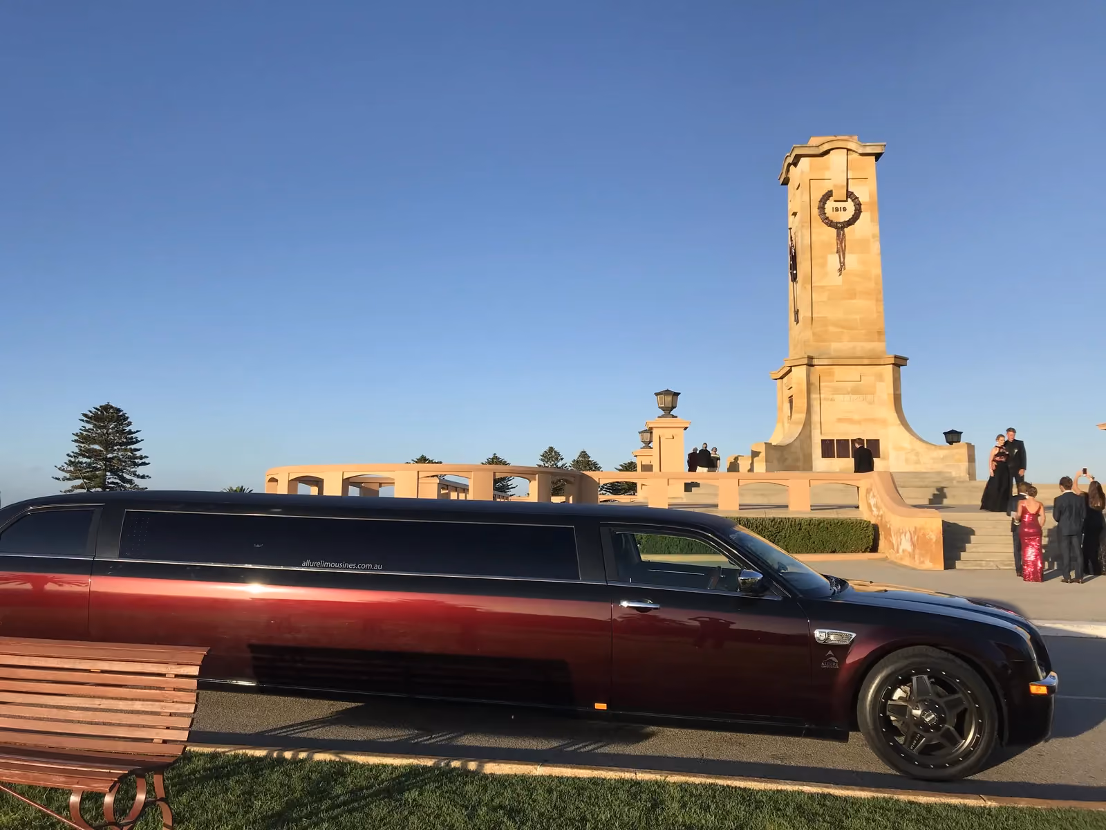 Chrysler stretch limousine, Perth limo hire