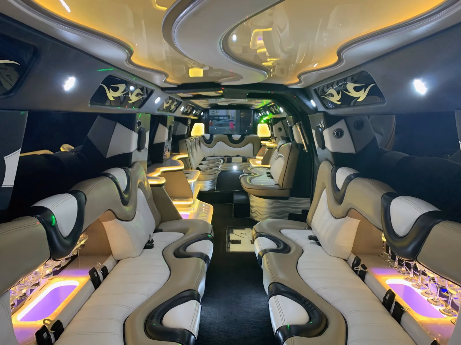 Stretch Hummer limousine, Perth limo hire