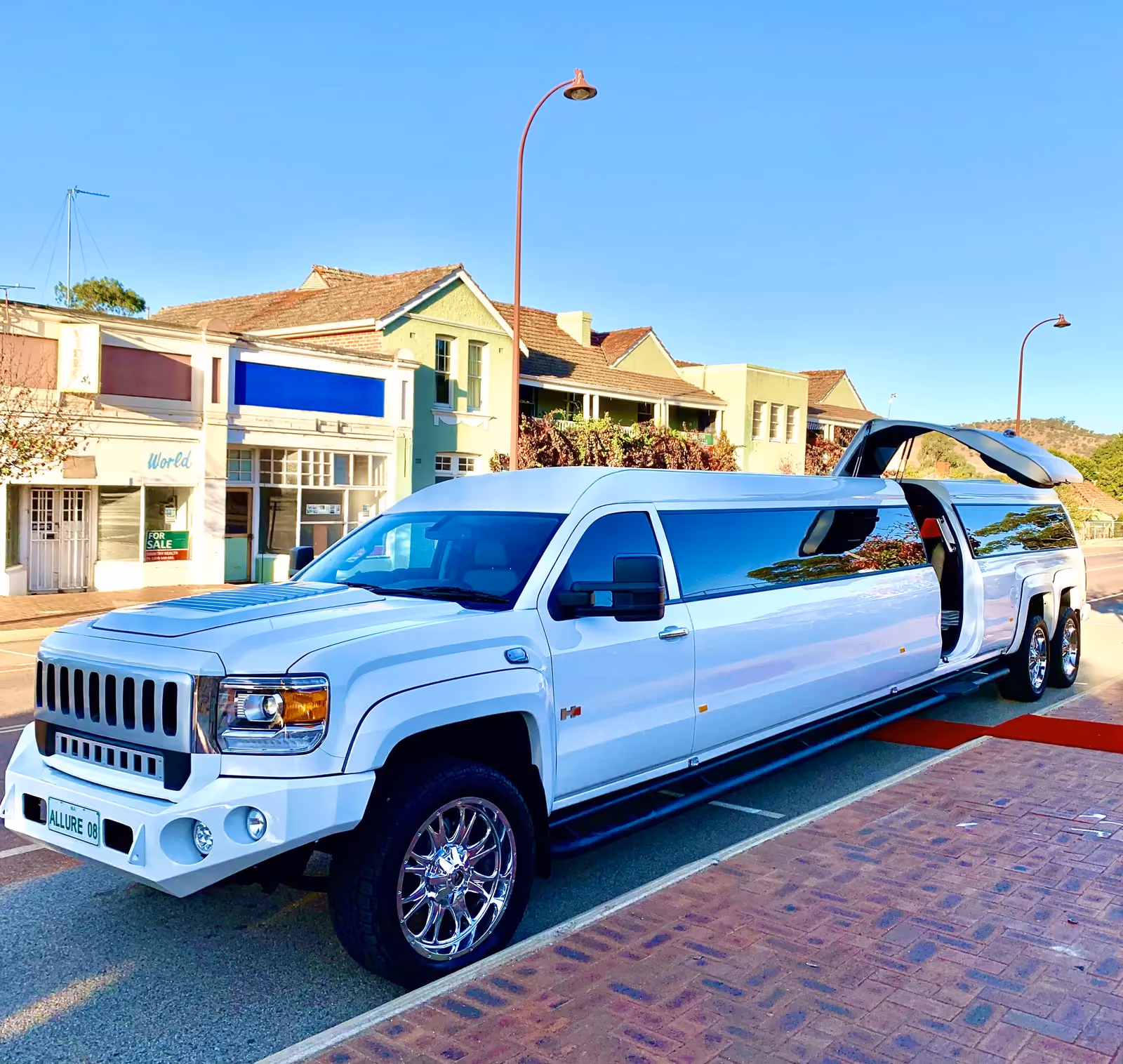 Stretch Hummer limousine, Perth limo hire