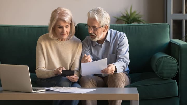 The Legal Side of Caring for a Parent with Dementia: What Families Need to Know