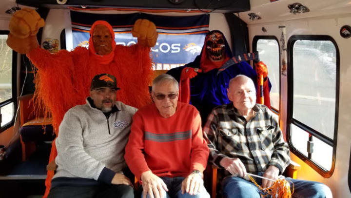Memory Care Residents Gain Sense of Purpose Through Charity Event
