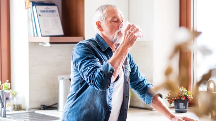 How to Protect an Aging Loved One (and Yourself) From Heat Stroke