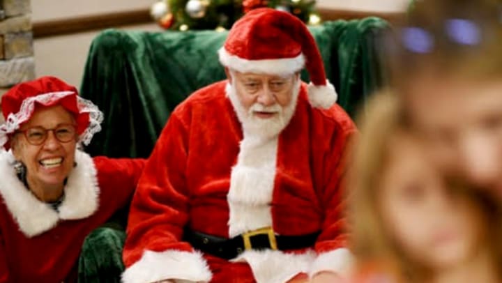 Highline Place Resident, James Berryman, Spreads Joy as "Santa"