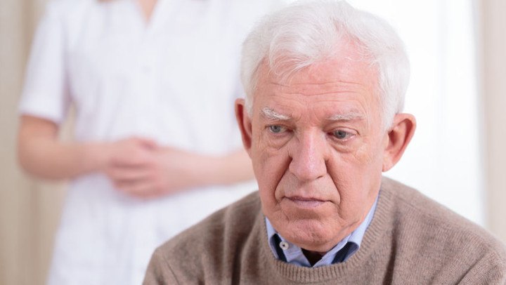 How to Read the “Non-Verbal” Cues of a Loved One With Alzheimer’s