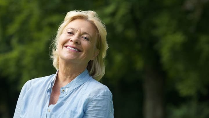 Caring for a Loved One With Dementia? Time to Plan Your Summer Respite