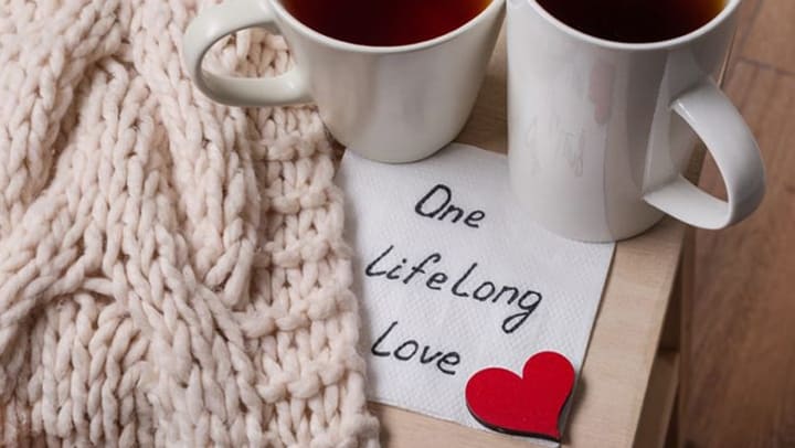 Celebrating Valentine’s Day When a Loved One Has Dementia