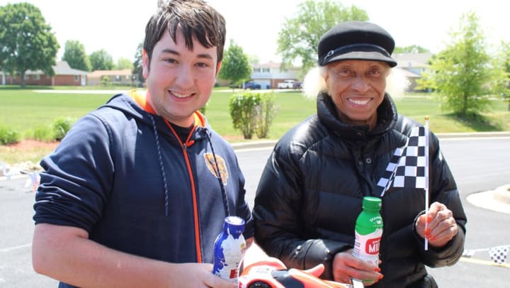 Grace Point Place Resident and Local Students Celebrate the Indy 500 with Their Own Car Race!