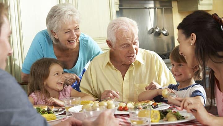 When a Family Member Has Dementia: Thanksgiving Tips