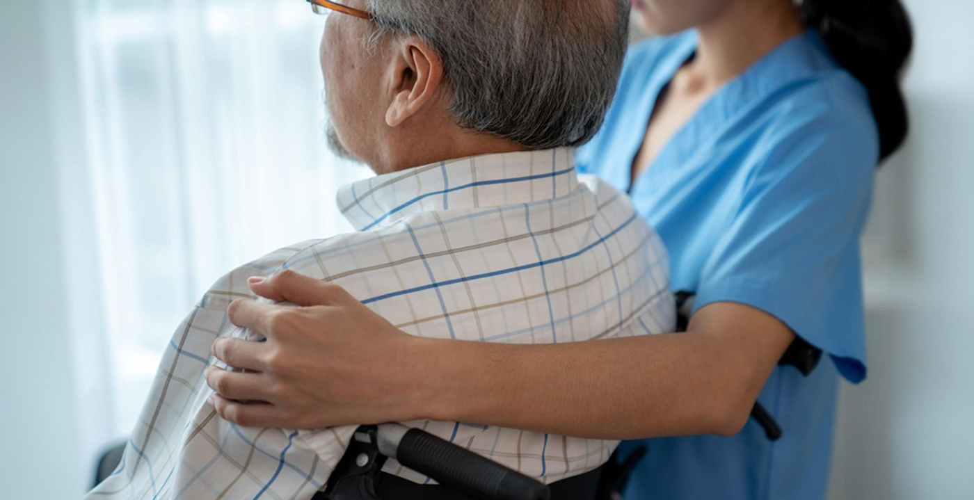 The Benefits of Palliative Care and Hospice Care for a Loved One with Dementia