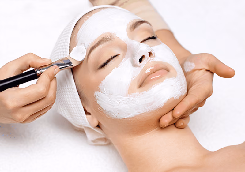 Professionelle Gesichtsmasken für ästhetische Praxen