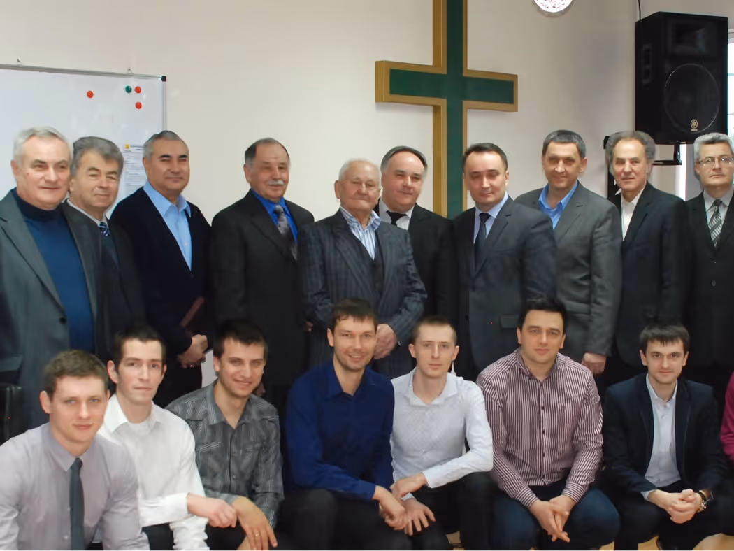 Програми для досвідчених служителів
