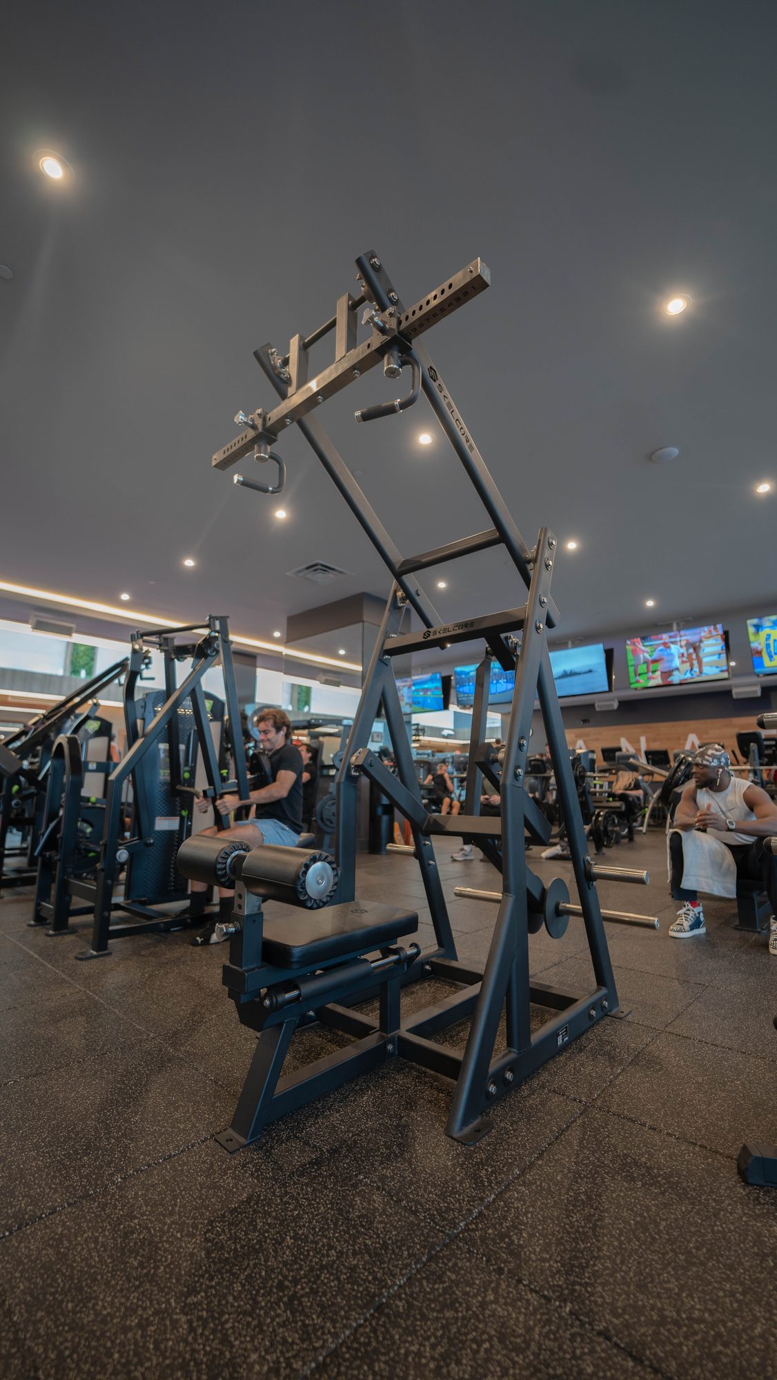 Anatomy South Beach — Skelcore plate-loaded equipment